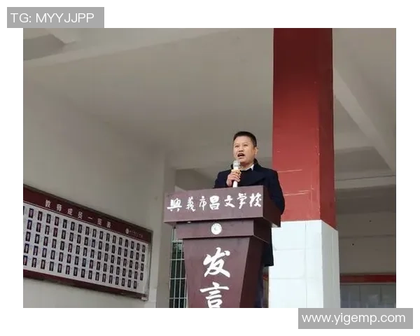 对话张芳：回顾足球生涯的荣耀与挑战，展望未来的梦想与目标